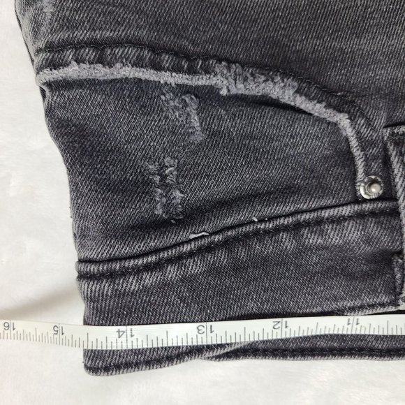 BDG Denim Tom Girl Mid Rise Frayed Hem Distressed Jean Shorts Size 28 - Picture 11 of 13